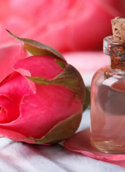 💖 Benefits Of Rose Water for Skin, Hair, and Depression