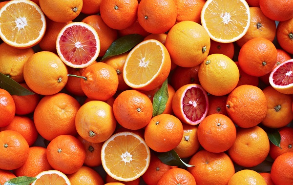 Oranges: Nutrients, Health Benefits, Juice, and More