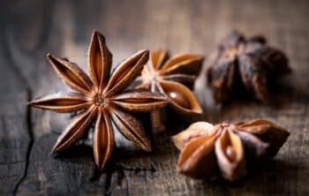 What Does Anise Taste Like? A Complete Guide to Its Flavor and Uses