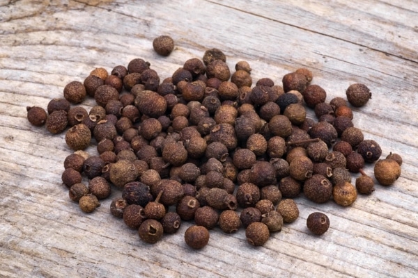 What Spices Are in Allspice